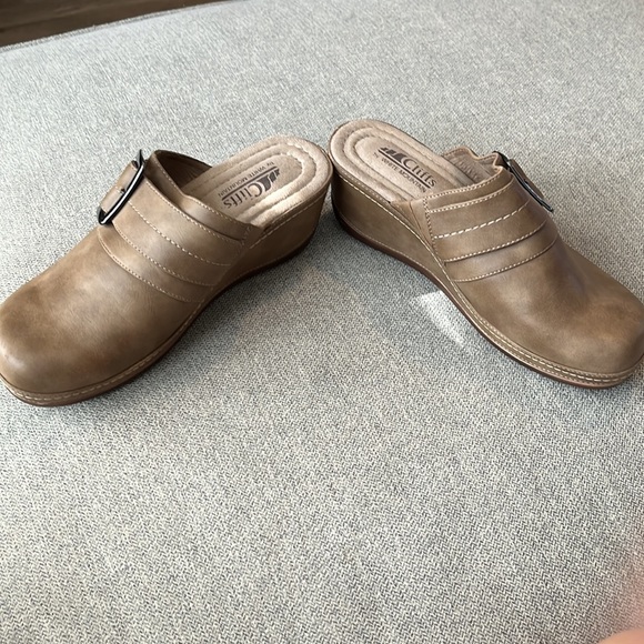 Cliffs by White Mountain Clogs Sz 7,5 - Picture 9 of 9